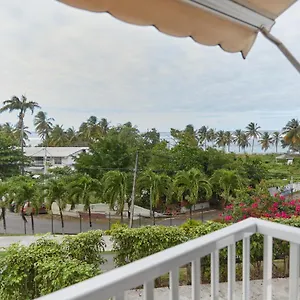https://agreable-studio-face-a-la-plage.comcaribbean.com